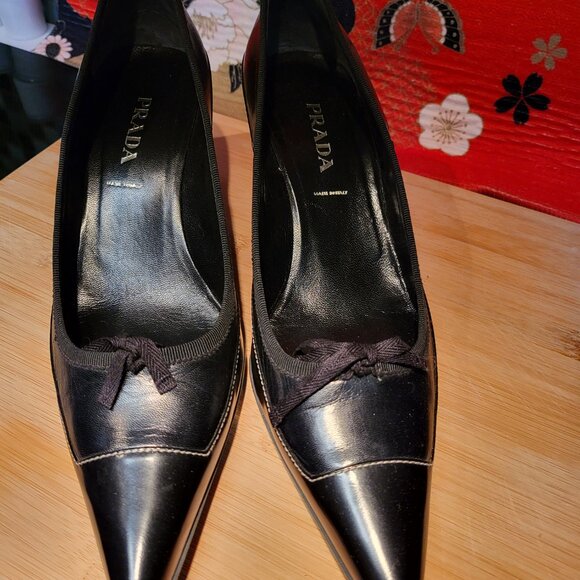 PRADA Point toe Kitten Heels size 40.5 - Picture 5 of 14